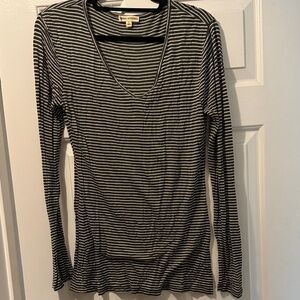 Striped V-Neck Long Sleeve Top